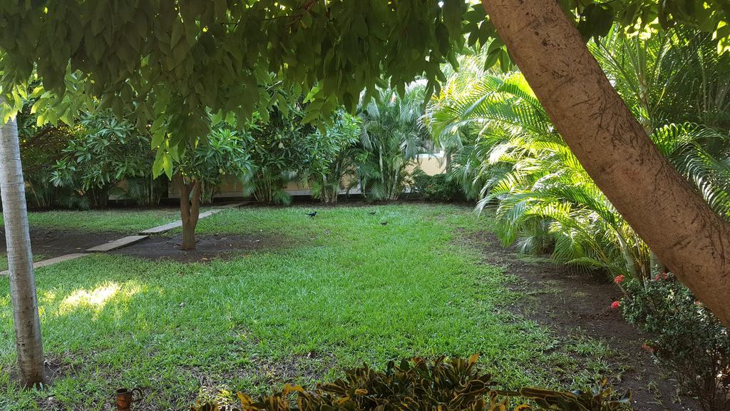 Hotel La Arboleda Managua Exteriör bild