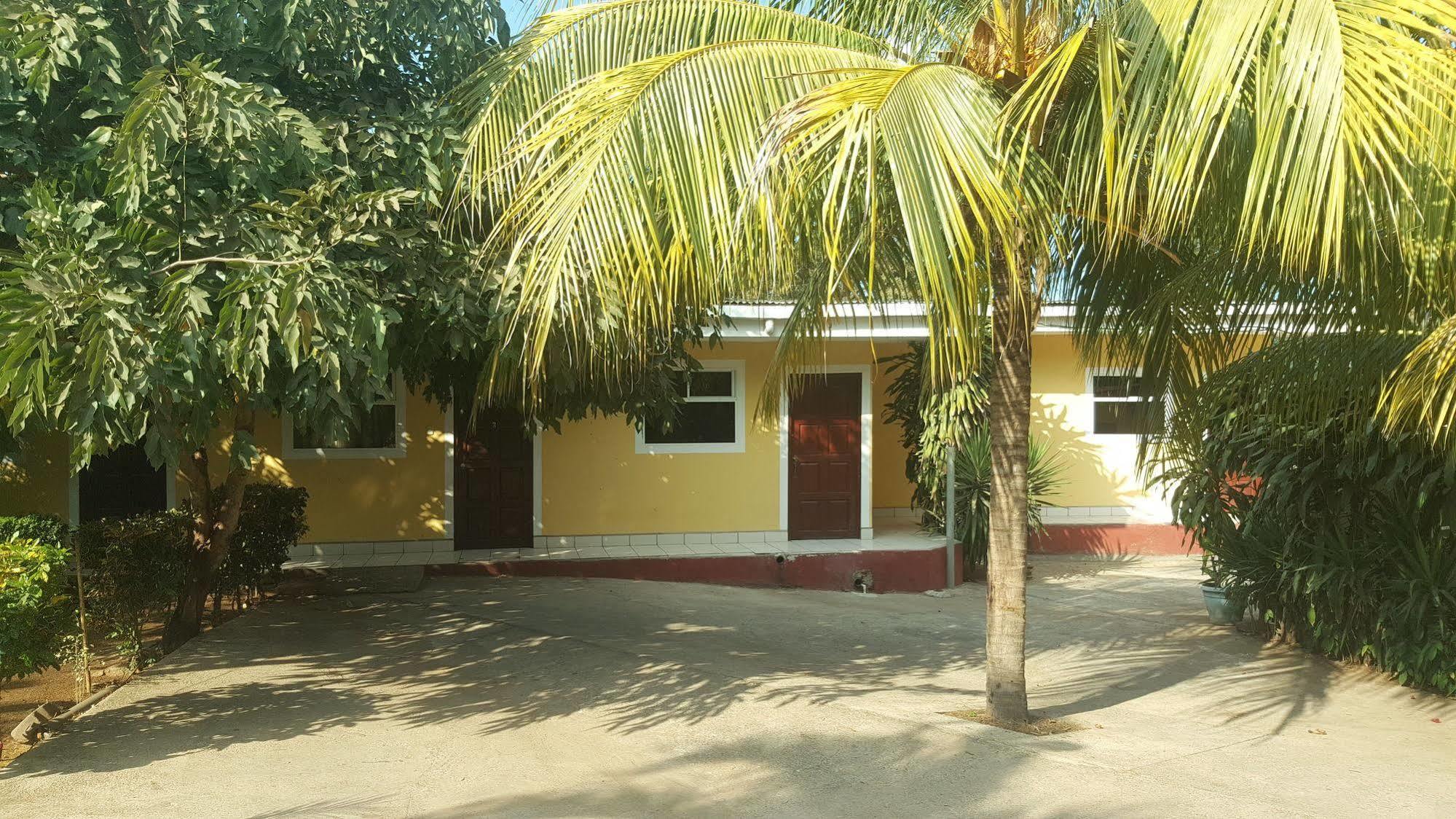 Hotel La Arboleda Managua Exteriör bild