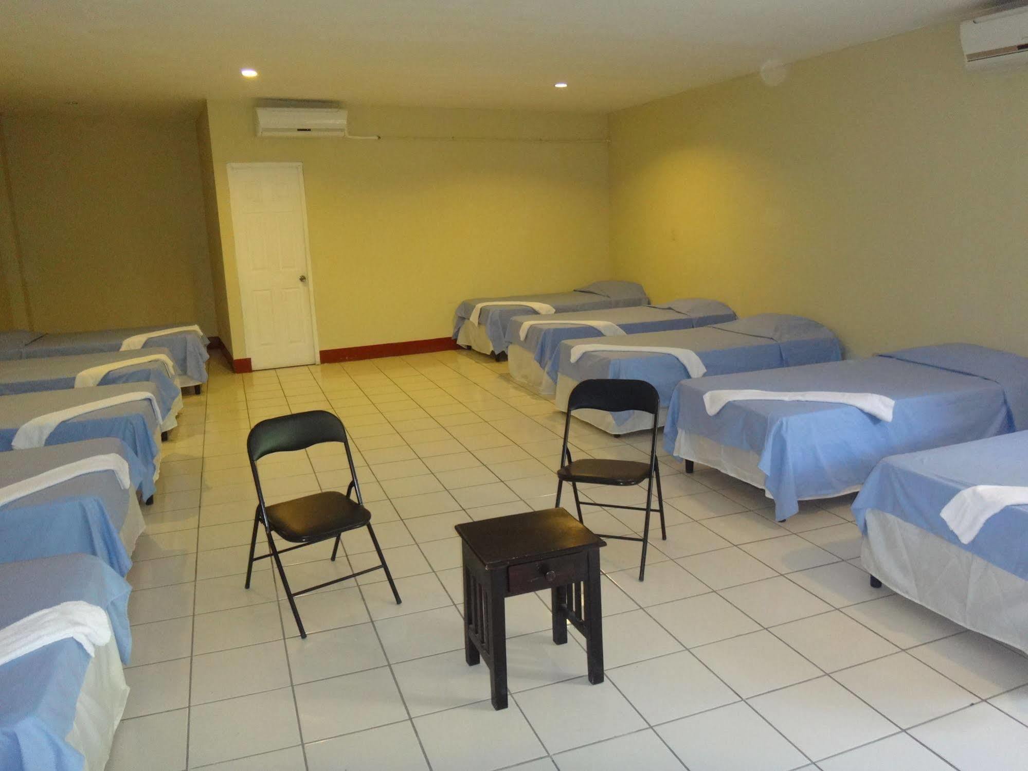 Hotel La Arboleda Managua Exteriör bild